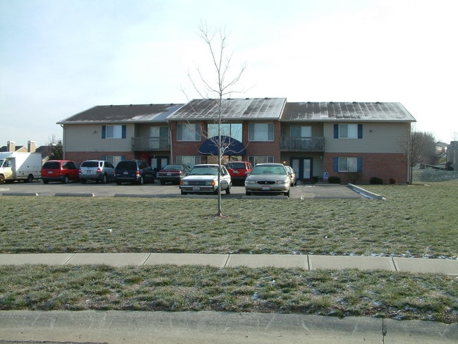 40 Heffron Dr in Fairfield, OH - Building Photo - Building Photo