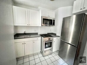 AMSTERDAM AVENUE, Unit 1H in New York, NY - Building Photo - Building Photo