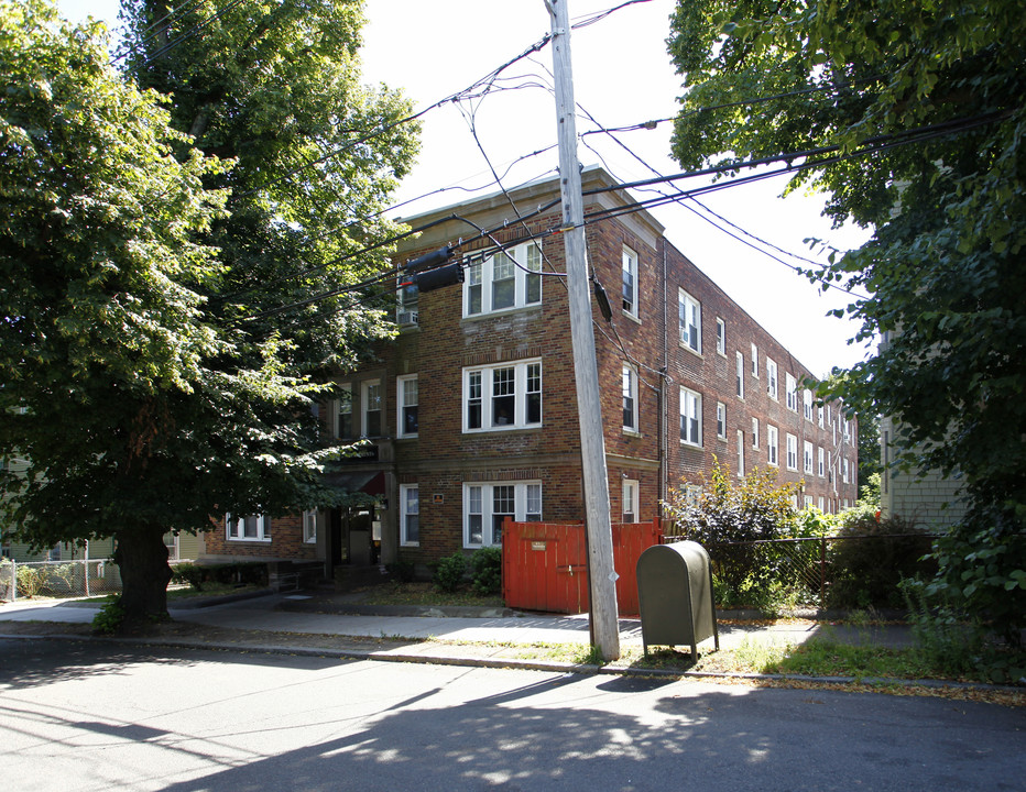 77 Green St in Lynn, MA - Foto de edificio