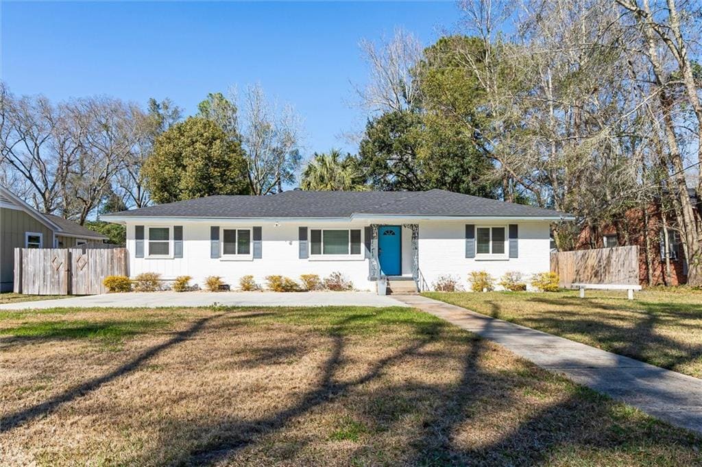 2610-2611 Walton Ave in Mobile, AL - Building Photo