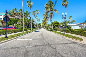 917 N Flagler Dr in West Palm Beach, FL - Foto de edificio - Building Photo