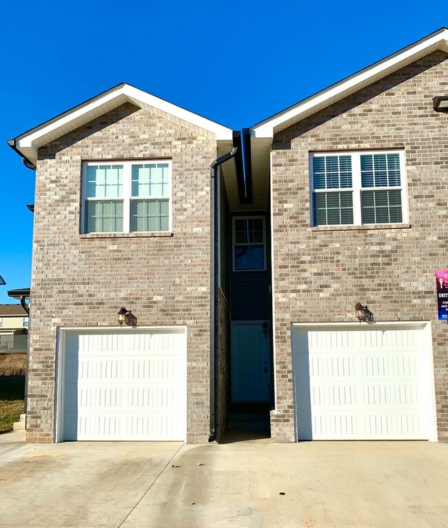 property at 1728 Manning Dr