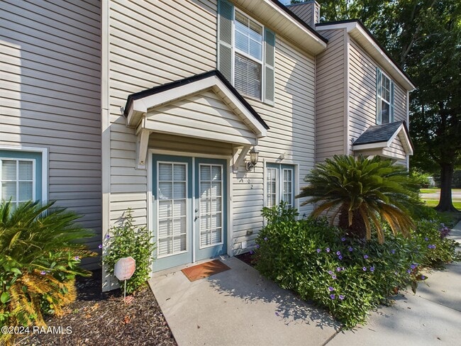 property at 102 Judice Meadows Ln