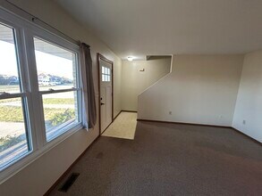 6833 W 158th Plz, Unit 6833 in Lowell, IN - Foto de edificio - Building Photo