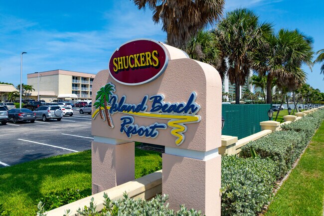 The Island Beach Resort in Jensen Beach, FL - Building Photo - Building Photo