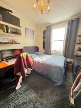 8 Peel St in Barrie, ON - Building Photo - Building Photo