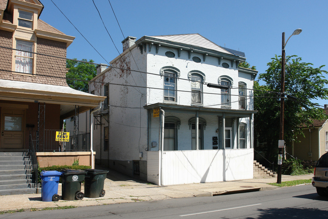 215 S Limestone in Lexington, KY - Building Photo