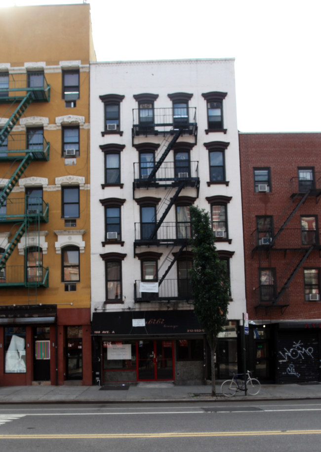 198 Avenue A in New York, NY - Building Photo - Building Photo