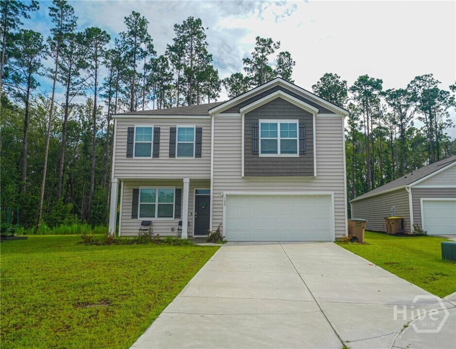 122 Kraft Kove in Pooler, GA - Building Photo