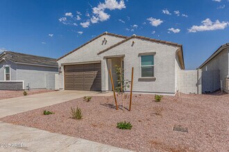 7428 E Cozy Cottage Ln in Queen Creek, AZ - Building Photo - Building Photo