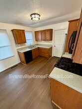 2148 Waggoner Ave in Evansville, IN - Building Photo - Building Photo