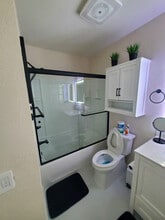 22956 Scribner Dr in Moreno Valley, CA - Foto de edificio - Building Photo