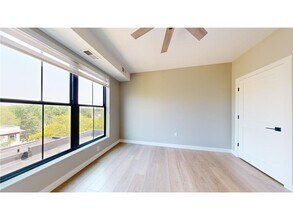 4738 Grand Ave S-Unit -303 in Minneapolis, MN - Building Photo - Building Photo