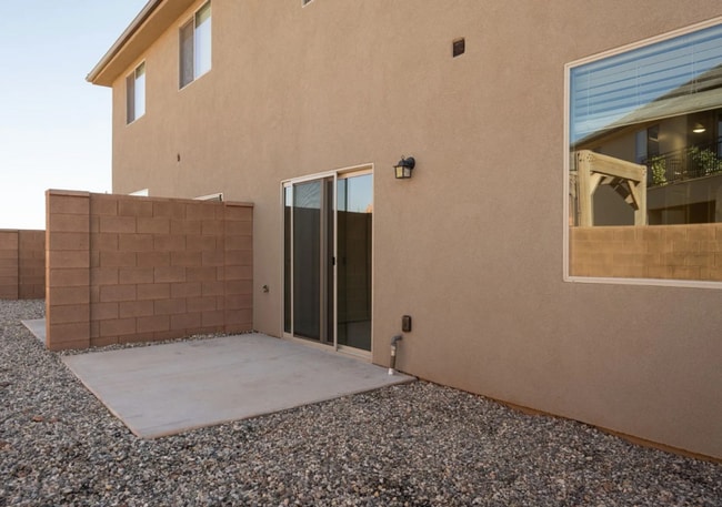 1005 Tortoise Rock Dr in Washington, UT - Building Photo - Building Photo