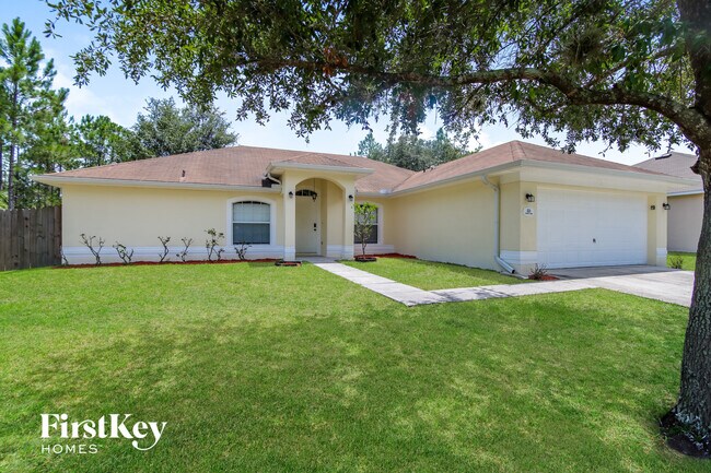 826 Tedder Rd SE in Palm Bay, FL - Foto de edificio - Building Photo