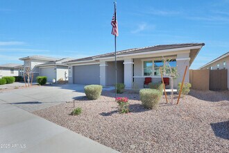 5121 N 181st Dr in Litchfield Park, AZ - Building Photo - Building Photo