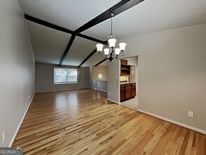 284 High Meadow Dr in Marietta, GA - Building Photo - Building Photo