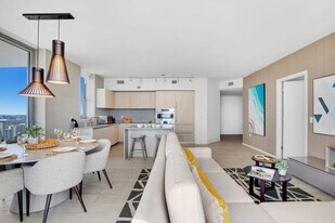 4010 S Ocean Dr, Unit SI ID1227362P in Hollywood, FL - Building Photo