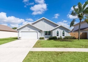 22518 Grouper Ct in Boca Raton, FL - Building Photo