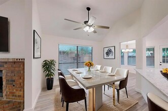 7159 Penshire Dr in Dallas, TX - Building Photo - Building Photo
