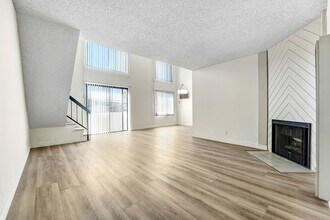 3415 McLaughlin Ave in Mar Vista in Los Angeles, CA - Building Photo - Building Photo