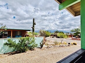 633 N Avenida Calma in Tucson, AZ - Building Photo - Building Photo