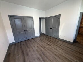 2651 E Main St in Wappingers Falls, NY - Building Photo - Building Photo