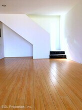 1733 Lucile Ave in Los Angeles, CA - Building Photo - Building Photo