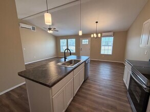 174 Ruby Ln in Hollister, MO - Building Photo - Building Photo