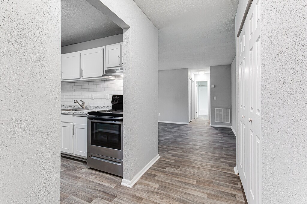 The Pynes by Trion Living Austell, GA Apartments