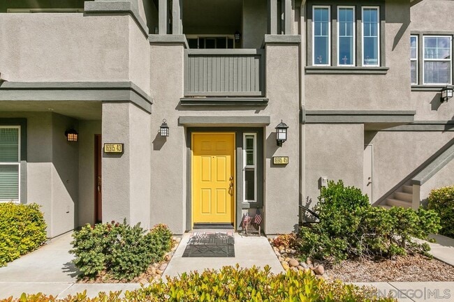 16915 Hutchins Landing in San Diego, CA - Building Photo - Building Photo