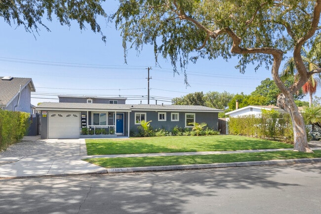 property at 1603 Vuelta Grande Ave