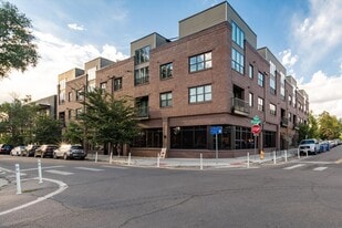 431 E Bayaud Ave in Denver, CO - Building Photo