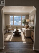307 Dunsmure Rd in Hamilton, ON - Building Photo - Building Photo