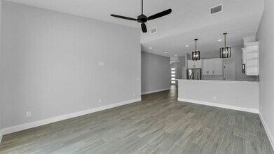 1155 Windjammer Dr in Lakeland, FL - Building Photo - Building Photo