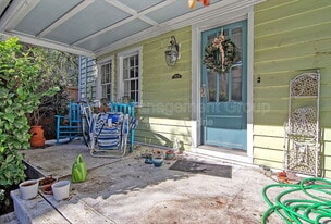 70 Radcliffe St in Charleston, SC - Building Photo