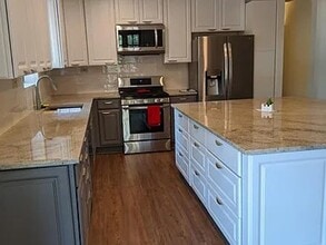 100 Ross Rd in Sedona, AZ - Building Photo - Building Photo