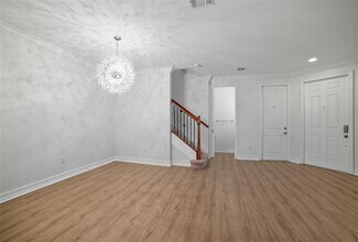 13011 Riverwalk Cir N, Unit 13011 in Plantation, FL - Foto de edificio - Building Photo