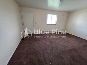 2137 Meppen Dr in Idaho Falls, ID - Building Photo - Building Photo