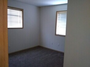 247 NW Clay Ct in Pullman, WA - Building Photo - Building Photo