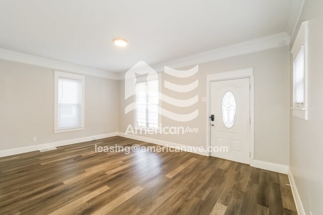 1055 Ann Ave in Kansas City, KS - Foto de edificio - Building Photo