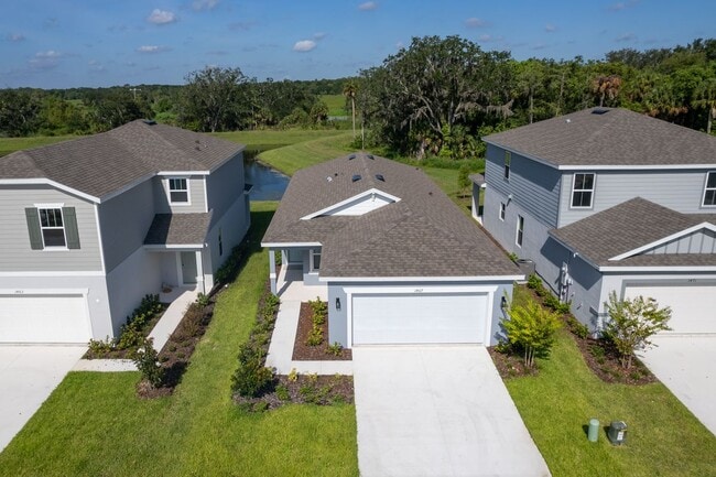 property at 1467 Woodmont Blvd