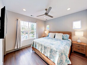 2125 8th Ave S in Nashville, TN - Building Photo - Building Photo