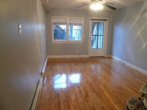 342 4th St in Jersey City, NJ - Building Photo - Building Photo