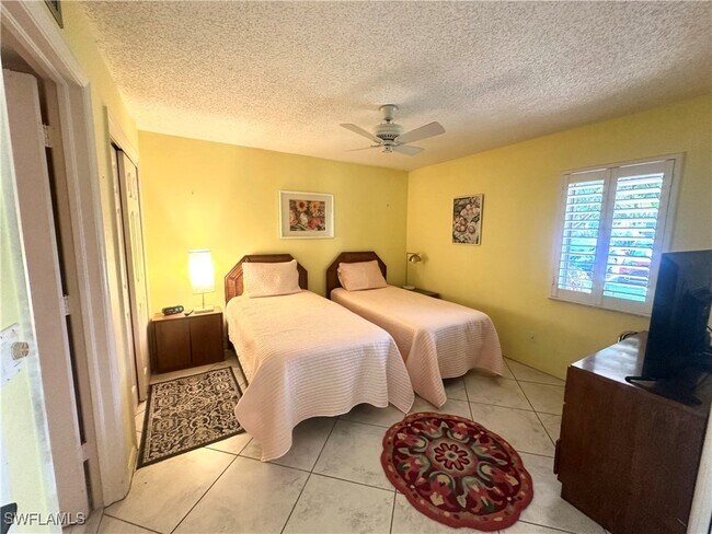 property at 1629 Spoonbill Ln
