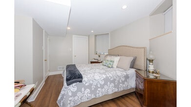 327 Home Ave in Oak Park, IL - Building Photo - Building Photo