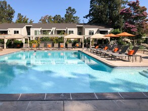 Glenbrook Apartments in Cupertino, CA - Building Photo - Building Photo