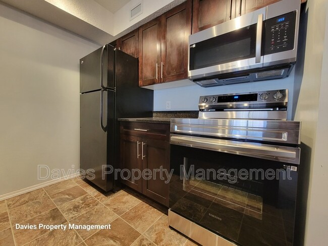 1080 McConachie Blvd NW in Edmonton, AB - Building Photo - Building Photo