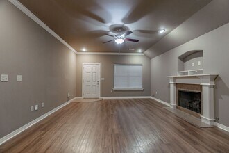 3064 N Raven Ln in Fayetteville, AR - Building Photo - Building Photo