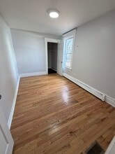 75 N 15th St, Unit 1 in East Orange, NJ - Foto de edificio - Building Photo